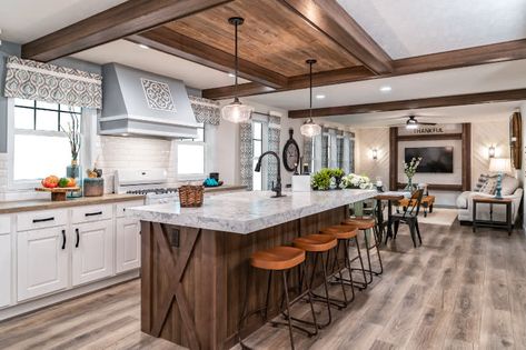 Modular Homes with 9 ft. Ceilings l Clayton Studio Clayton Homes Modular Farmhouse, Farmhouse Manufactured Home, Modular Homes Farmhouse, Clayton Modular Homes, California Ranch Style Homes, Best Modular Homes, Modular Floor Plans, Modular Home Plans, Modular Home Designs