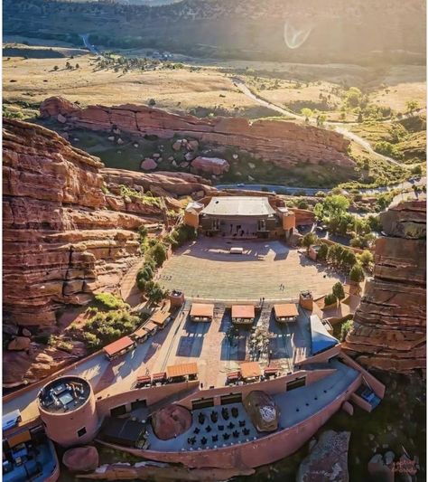 Red Rocks Colorado, Stadium Architecture, Colorado Living, Colorado Photography, Red Rock Amphitheatre, Dream Venue, Concert Venue, Colorado Homes, Colorado Travel