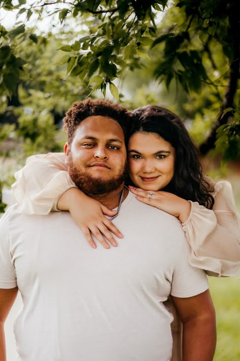 Married Photoshoot Couple, Poses For Bigger Couples Picture Ideas, Couple Poses Size Difference, Plus Couple Photoshoot, Bigger Couple Photography Poses, Big Couple Photoshoot Poses, Couple Poses For Bigger Couples, 25 Anniversary Photoshoot, Plus Size Outfits For Photoshoot