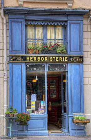 Herboristerie de Saint-Jean - Lyon, France