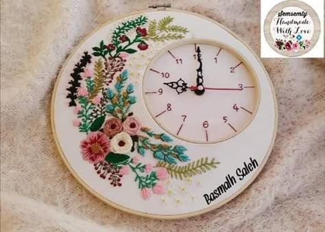 Embroidery Hoop Clock Design, Embroidery Hoop Clock, Clock Embroidery, Embroidery Clock, فن الرسم بالمسامير, Wedding Embroidery Hoop, Embroidery Hoop Decor, Embroidery Hoop Art Diy, Embroidery Hoop Wall Art