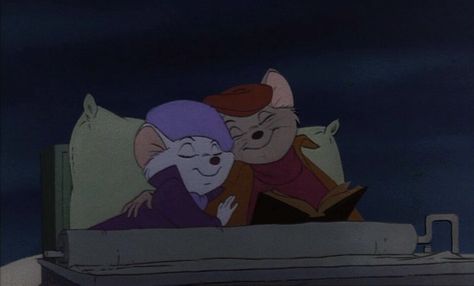 Bernard And Bianca, The Rescuers, Art Disney, Disney Couples, Old Disney, Disney Aesthetic, Disney Films, Vintage Cartoon, Classic Disney