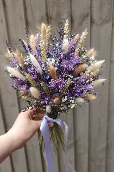 Limonium Flower Bouquet, Dried Flower Bouquet Purple, Creative Wedding Bouquets, Wedding Lavender And Sage, Rust And Lavender Wedding, Wild Flowers Bouquet Wedding, Dried Wedding Bouquet, Lavender Bouquets, Lavender Wedding Bouquet