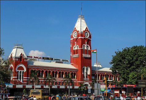 This article is a detailed travel guide for people who are planning to travel to Chennai. Here are the top 55 places to visit in Chennai. Chennai Central, Bay Of Bengal, Western Ghats, Ooty, Golden Beach, Wildlife Sanctuary, Photo Background Images, Going Green, Hill Station