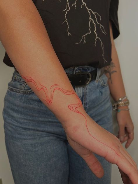 Red Ink Swirl Tattoo, Red Ink Line Work Tattoo, Red Line Finger Tattoo, Red Wavy Lines Tattoo, Red Ink Flower Tattoo Arm, Line Swirl Tattoo, Abstract Arm Wrap Tattoo, Cloud Wrap Around Tattoo, Swirly Arm Tattoo