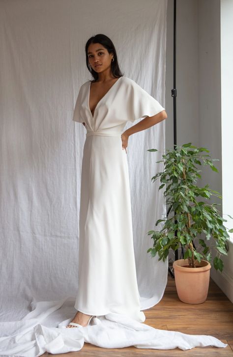 Silk Bridal Gown, Wrap Wedding Dress, Simple Elegant Wedding Dress, Contemporary Bridal, Contemporary Bride, Split Skirt, Ivory Silk, Gala Dresses, 10th Anniversary