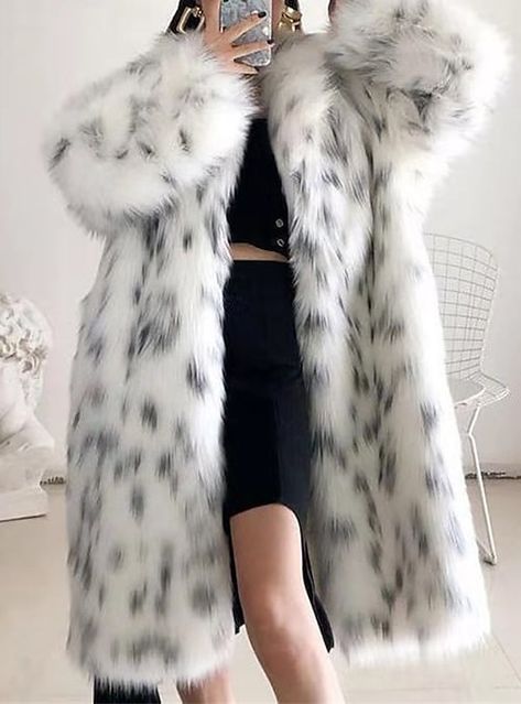 Faux Fox Fur Coat, Chic Winter Style, Womens Faux Fur Coat, Long Faux Fur Coat, Long Winter Coats, Fox Fur Coat, Womens Clothing Sizes, Clothing Size Chart, Faux Fur Coat