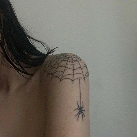 Grunge Tattoo, Web Tattoo, Sharpie Tattoos, Tasteful Tattoos, Spider Tattoo, Stylist Tattoos, Tattoo Style Drawings, Large Tattoos, Dainty Tattoos