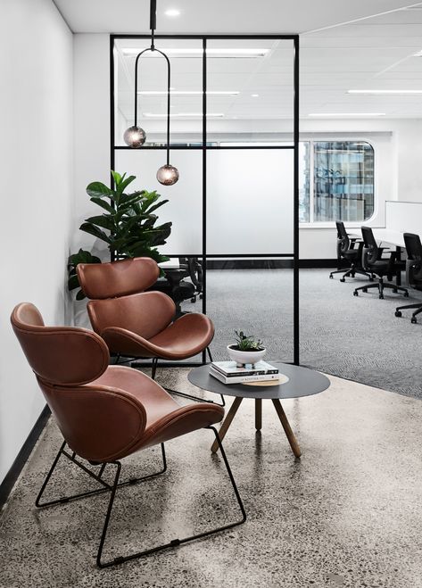 AEW Capital Spec Fitout - Sydney - Office Snapshots Office Futuristic, Modern Office Space Design, Modern Office Design Inspiration, Modern Office Lighting, Industrial Office Design, Office Decor Professional, Cool Office Space, Office Design Inspiration, Modern Office Space