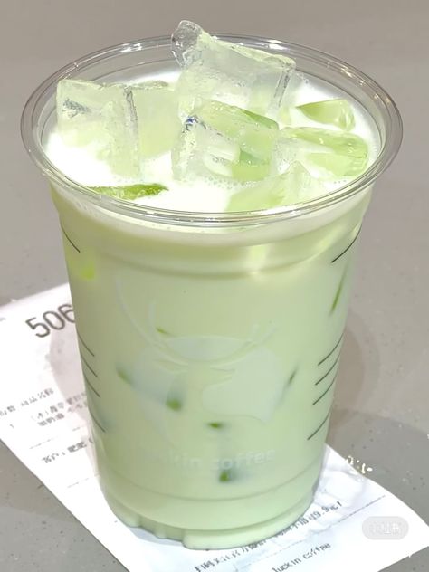 Melon Milk Aesthetic, Honeydew Melon Aesthetic, Honeydew Aesthetic, Honeydew Drink, Honeydew Milk Tea, Food Esthetics, Drink Cafe, Lychee Tea, Melon Milk