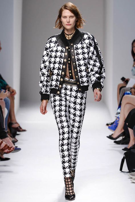 20 Standout Looks from Milan & Paris Fashion Week Spring/Summer 2014 Houndstooth Runway, Review Fashion, Fashion Week Runway, 2014 Fashion, Spring Summer 2014, Summer 2014, Fashion Week Spring, Primavera Estate, Paris Fashion