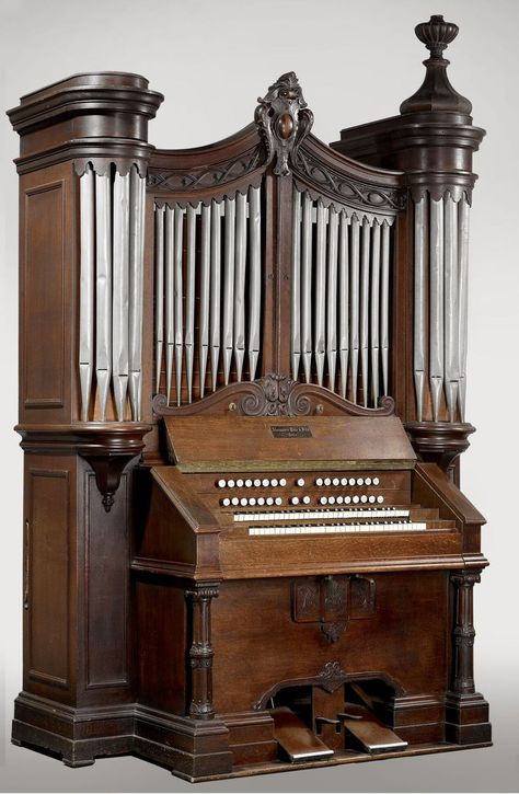 Pump Organ, Organ Music, Old Pianos, Pipe Organ, Natalie Wood, Music Room, Music Lessons, Music Stuff, Historical Photos