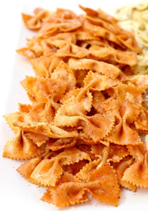 Deep Fried Pasta Chips, Fried Pasta Recipes, Fried Bowtie Pasta, Deep Fried Pasta, Fried Pasta Chips, Party Pasta, Brown Pasta, Bow Tie Pasta Recipe, Fried Pasta