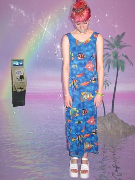 Vaporwave Tumblr, Tumblr Nostalgia, Old Tumblr, Sea Punk, Fashion Collection Inspiration, Space Grunge, 2014 Tumblr, Art Outfit, Look At The Moon