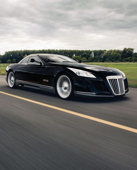 Classic Driver on Instagram: “The positively barmy Maybach Exelero Concept from 2005 – another design study we were cruelly denied! What do you think, ladies and gents?…” Maybach Exelero, Fashion Is Art, Runway Backstage, Dior Runway, Fashion Haute Couture, Crickets Funny, Ancient Greek Mythology, Product Placement, Ford 4x4