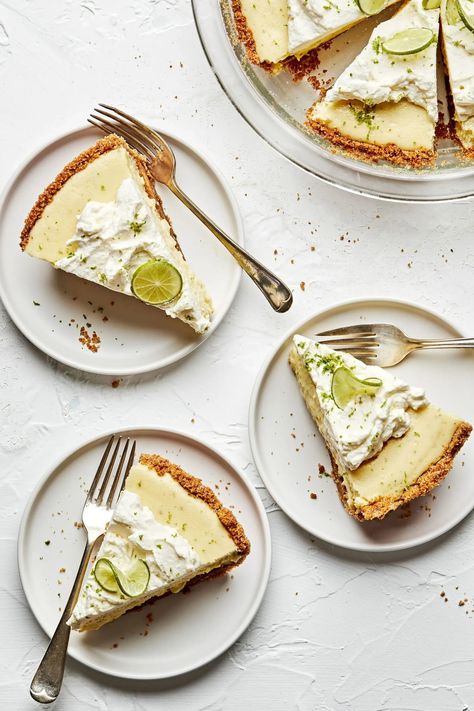 There’s nothing like sinking your teeth into a perfectly sweet and tart bite of Key Lime Pie. The good news is, this classic dessert can be made with a handful of easy to find ingredients. Keto Key Lime Pie, Keto Key Lime, Vegan Key Lime Pie, Vegan Key Lime, Gluten Free Graham Crackers, Lime Tart, The Modern Proper, Vegan Whipped Cream, Keylime Pie Recipe