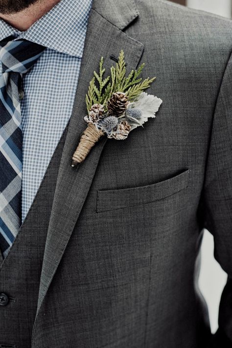 Pine Cone Boutineer Ideas, Pine Tree Bouquet, Pine Cone Boutonniere, Pine Cone Wedding Bouquet, Winter Boutineer Groomsmen, Cedar Boutonniere, Pine Boutonniere, Winter Wedding Suits Groom Attire, Pine Green Wedding