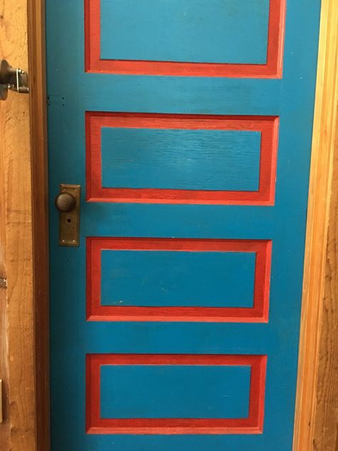 Painted Doors Interior Creative Bedroom, Funky Painted Interior Doors, Hand Painted Doors, Artistic Doors Painted, Painted Doors Interior Creative Fun, Painted Doors Interior, Painted Doors Interior Creative, Yard Mural, Folk Painted Door