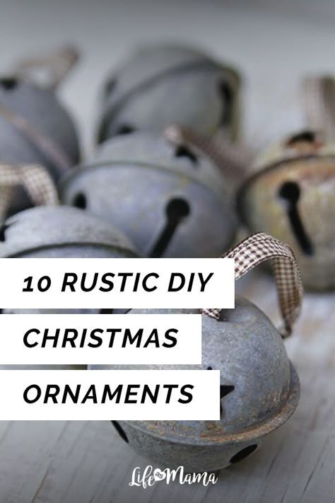 Manly Christmas Ornaments Diy, Diy Rustic Ornaments Christmas, Painting Christmas Bulbs, Diy Rustic Ornaments, Christmas Tree Ornaments Diy Rustic, Rustic Christmas Decorations Diy, Rustic Ornaments Diy, Diy Primitive Christmas Ornaments, Diy Rustic Christmas Decorations