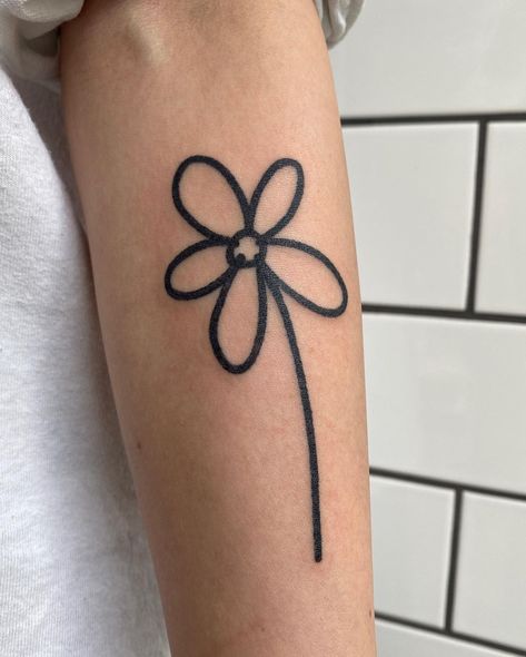 Tato Flash, Simple Flower Tattoo, Handpoke Tattoo, Hand Poked Tattoo, Small Tattoos For Guys, Subtle Tattoos, Tattoo Designs And Meanings, Free Tattoo, Tattoo Flash Art