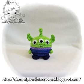 Musings of an Average Mom: Pixar Crochet Patterns Crochet Small Keychain Pattern Free, Toy Story Alien Crochet, Alien Crochet Pattern Free, Crochet Toy Story, Alien From Toy Story, Crochet Keyring, Disney Crochet, Alien Patterns, Toy Story Alien