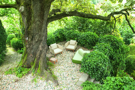 Paola Lenti Sabi Armchairs designed by Francesco Rota 2009 Paola Lenti, Outdoor Sanctuary, Patricia Urquiola, Armchair Design, Traditional Crafts, Outdoor Seating, Sun Lounger, Outdoor Sofa, Interior Exterior