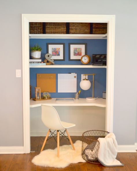 Closet Desk Makeover via The Cofran Home for Cost Plus World Market www.worldmarket.com #FallHomeRefresh Closet Desk, Home Office Closet, Closet Office, Office Decorating, Desk Makeover, Small Apartment Decorating, Small Room Design, Closet Makeover, Built In Desk