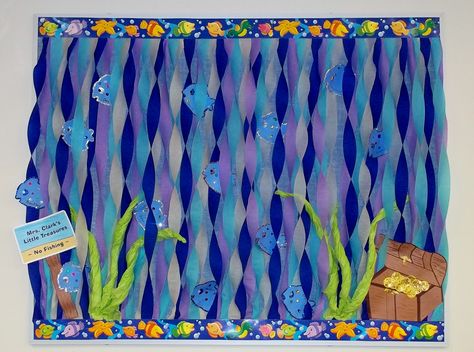 Ocean Fish Water Treasure Bulletin Board Ocean Bulletin Board, Beach Theme Classroom, Ocean Classroom, Summer Bulletin Boards, Ocean Theme Classroom, Preschool Bulletin, Preschool Bulletin Boards, Under The Sea Theme, Rainbow Fish