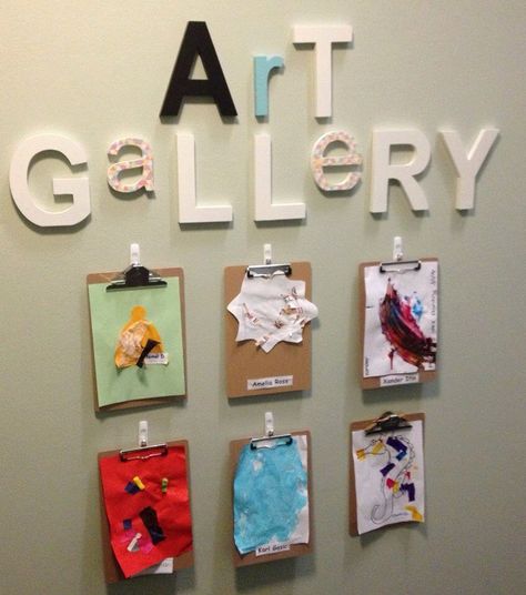 Art gallery! Classroom Art Display Wall Preschool, Emilia Reggio Classroom, Reggio Emilia Classroom Setup, Childcare Displays, Infant Room Daycare Decorations, Preschool Art Display, Reggio Children, Childcare Rooms, Daycare Rooms