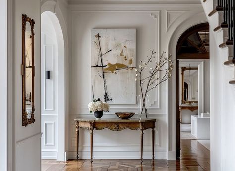 Much like French fashion, French interiors show off a juxtaposition of laid-back yet sophisticated details. It's a style that people love to chase, and for good reason. Valerie Darden, designer and owner of Brexton Cole Interiors, has a penchant for French interiors. In fact, her honeymoon in Paris played a role in her career choice. "I fell in lov... Modern French Interior Design, Honeymoon In Paris, French Inspired Home, Paris Honeymoon, French Interior Design, Classic Homes, Fashion French, French Interiors, Career Choices