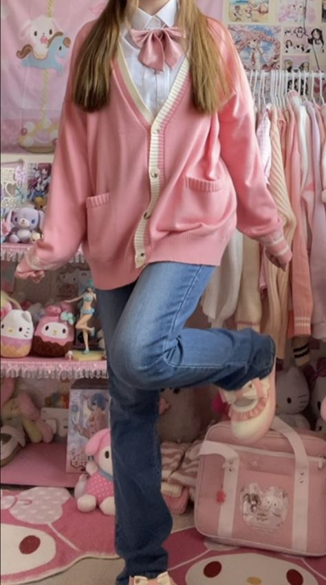 School Kawaii Outfits, Cute Pastel Dresses Aesthetic, Basic Kawaii Outfits, Coquette Style Outfits Jeans, Masculine Kawaii Outfits, Cutecore Outfits Aesthetic, Cute Japanese Outfits Kawaii, Sweetcore Aesthetic Outfits, Kawaii Clothing Ideas