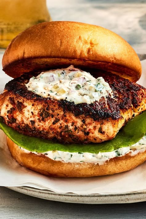 These Blackened Fish Sandwiches with Horseradish Tartar Sauce from Justin Chapple seared, spiced haddock fillets and a spicy dressing of homemade tartar sauce. Smoked Fish Sandwich, Fish Sandwich Recipes, Blacken Fish, Blackened Fish, Fish Sandwiches, Sandwhich Recipes, Fish Burger, Homemade Tartar Sauce, Fish Sandwich