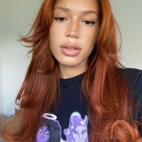 Copper Eyebrows, Red Hair On Light Skin, Light Skin Hair Color, Tone Orange Hair, Black Lowlights, Copper Orange Hair, Hair Art Reference, Dark Orange Hair, Orange Brown Hair