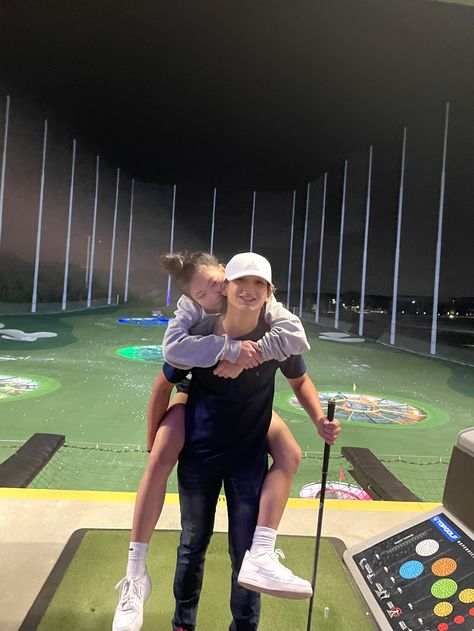 Boyfriend carrying girlfriend on cute top golf date Cute Couple Pics Piggyback, Piggy Back Pictures Couples, Couples Piggyback, Best Friend Piggy Back Ride Pictures, Couple Piggyback, Piggy Back Rides Couples, Cute Couple Photos, Piggy Back Ride, Cute Couple Outfits