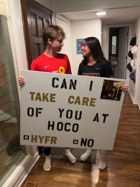 Drake Hoco Poster, Drake Hoco Proposal, Drake Hoco Proposals Ideas, Homecoming Dance Proposal, Homecoming Poster Ideas, Homecoming Posters, Dance Proposal, Hoco Proposals Ideas, Homecoming Dance