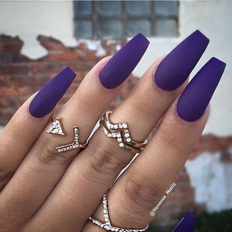 Nails And Rings, Dark Purple Nails, 2019 Nails, Coffin Nails Matte, Purple Acrylic Nails, Nails Matte, Fall Acrylic Nails, Super Nails, Christmas Nails Acrylic