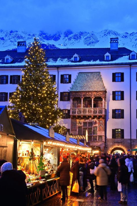 Innsbruck Christmas Market Copyright Innsbruck.info More Christmas Markets on @ebdestinations #Christmas #Xmas #Christmasmarket #Europe #Innsbruck Innsbruck Christmas, Hot Mulled Wine, Flower Dome, Tirol Austria, Innsbruck Austria, Annecy France, Christmas Spectacular, Best Christmas Markets, Christmas Markets Europe