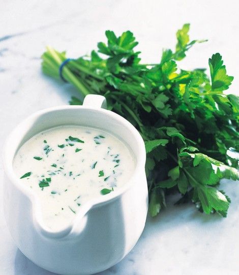 _Parsley-sauce Making White Sauce, Parsley Sauce, White Sauce Recipes, Delicious Magazine, Gravy Sauce, Bechamel Sauce, White Sauce, Macaroni Cheese, Cream Sauce