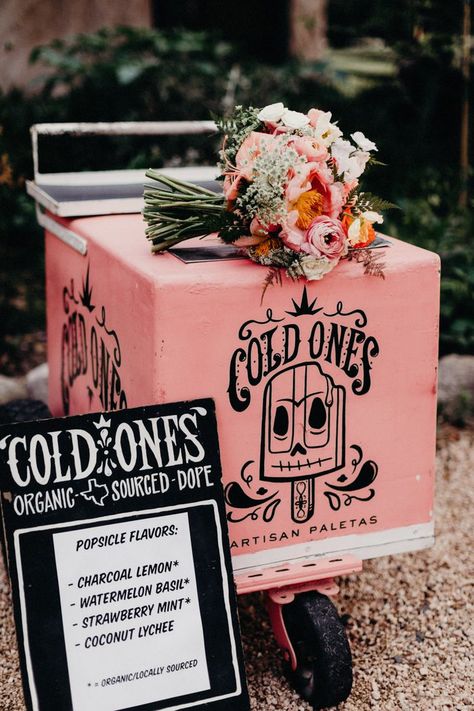 Diy Wedding Decorations Rustic, Popsicle Cart, Wedding Sign Ideas, Foodtrucks Ideas, Barr Mansion Wedding, Tropical Trend, Barr Mansion, Hacienda Wedding, Watermelon And Lemon