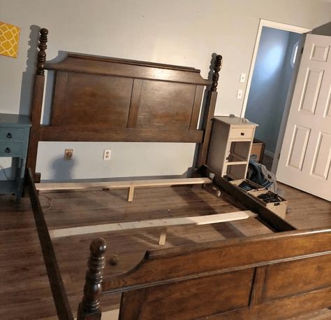 Refinishing Wood Bed Frame, Redo Bed Frame, Pine Bed Makeover, Wooden Vintage Bed, Refinished Headboard Wood, Refinish Bed Frame, Bed Frame Makeover Wood, Old Bed Makeover, Wood Bed Frame Makeover