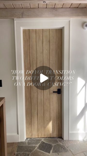 Krafted Renovations® on Instagram: "⚡️PAINT YOUR DOOR 2 DIFFERENT COLORS!!⚡️  Volume 🆙 or Read ⬇️   Heck yes we are telling you it’s OKAY to have the door one color on the outside and a completely different color on the other!  But how will that transition look you might be wondering?   ✨✨ Well we’re here to tell you! ✨✨  1️⃣ From the outside, you paint everything from the door over the same semi gloss color as the rest of the house’s casing and baseboards  2️⃣ Then, once the door is opened, you start the transition of the new paint color where the backside of the door lands over into the inside of the room’s door jam & casing   3️⃣ For this example, the doors are stained, but the same goes for the door color as well- one side can be light and the other can be dark! (Painted or stained 😉 Trim And Interior Door Colors, Interior Doors Stained With White Trim, Different Color Door And Trim, Casing Around Doors, Painted Inside Doors Ideas, Updating Old Interior Doors, Hallway With Colored Doors, Trim Color Transition, Stained Doors And Trim