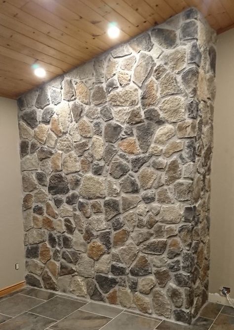 Inside Stone Wall Ideas, Stone Wall Design Living Room, Stone Veneer Wall Interiors, Indoor Stone Wall Living Room, Decorative Stone Wall Interior Design, Stone Walls Exterior, Stone Wall Exterior House, Natural Stone Wall Interior, Over Grouted Stone Fireplace