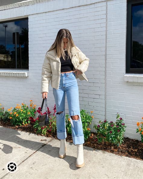 How To Style Cream Puffer Jacket, 90s Abercrombie Jeans, White Curdory Jacket Outfit, White Dolce Vita Boots Outfit, Short Cream Boots Outfit, Cream White Boots Outfit, Outfit Cream Boots, Dolce Vita Caster Boots Outfit, White Dress Boots Outfit