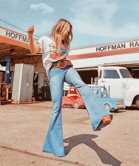 Mode Country, Look Boho Chic, Southern Outfits, Estilo Hippy, Mode Hippie, Country Style Outfits, 70s Inspired Fashion, Cute Country Outfits, Looks Country