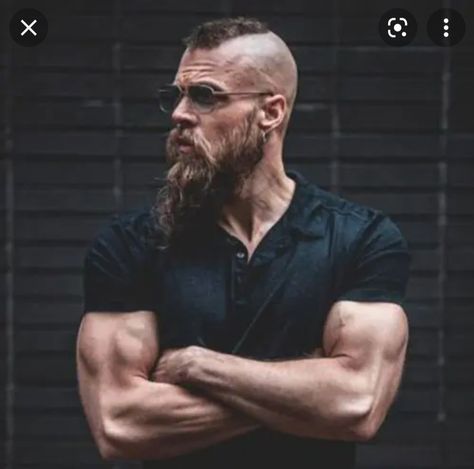 Viking Beard Styles, Different Beard Styles, Beard And Mustache Styles, Long Beard Styles, Mohawk Hairstyles Men, Bald Men Style, Beard Haircut, Long Beard, Mustache Styles