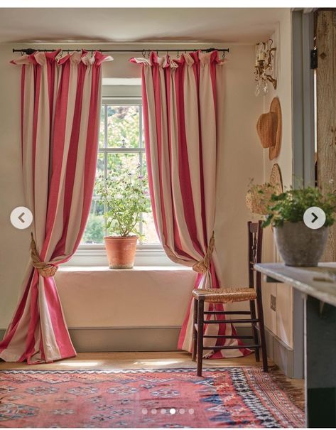 Bold Window Treatments, Colorful Window Treatments, Striped Curtains Bedroom, Tori Murphy, Country Style Interiors, Popular Interior Design, Striped Curtains, Pleated Curtains, Made To Measure Curtains