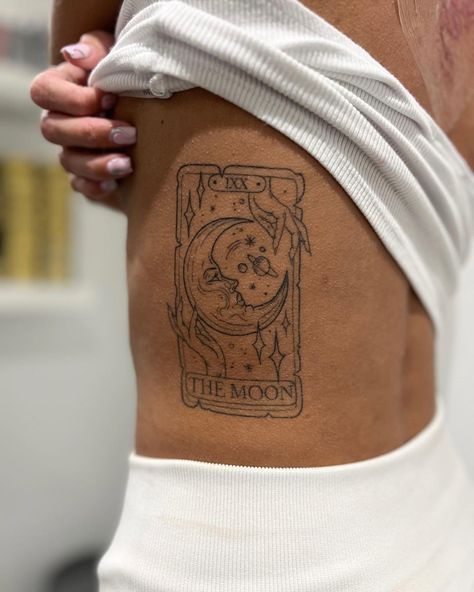 Perfectly healed tarot card 🌜✨ #tattoo #tarotcards #tarot #tarottattoo #tarotcardtattoo #sidetattoo #healedtattoo #moontattoo… | Instagram Simple Hand Tattoos, Earthy Tattoos, Stomach Tattoos Women, Tarot Card Tattoo, Tarot Tattoo, Card Tattoo Designs, Special Tattoos, With Tattoo, Small Meaningful Tattoos