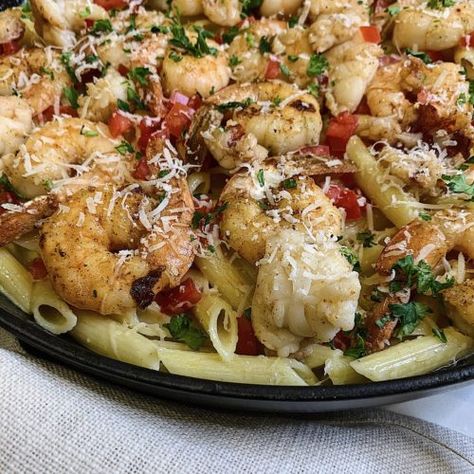 Red Lobster Shrimp Pasta Recipe, Shrimp And Lobster Recipes, Lobster Shrimp Pasta, Lobster Alfredo, Lobster Pasta Recipe, Red Lobster Shrimp, Shrimp Pasta Recipe, Lobster Pasta, Lobster Dishes