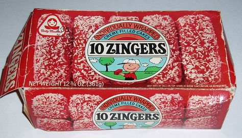 Peanuts Zingers box 1980s Food, 80s Food, Discontinued Food, Fun Dip, Childhood Days, Food Ads, Retro Recipes, Vintage Memory, Favorite Candy