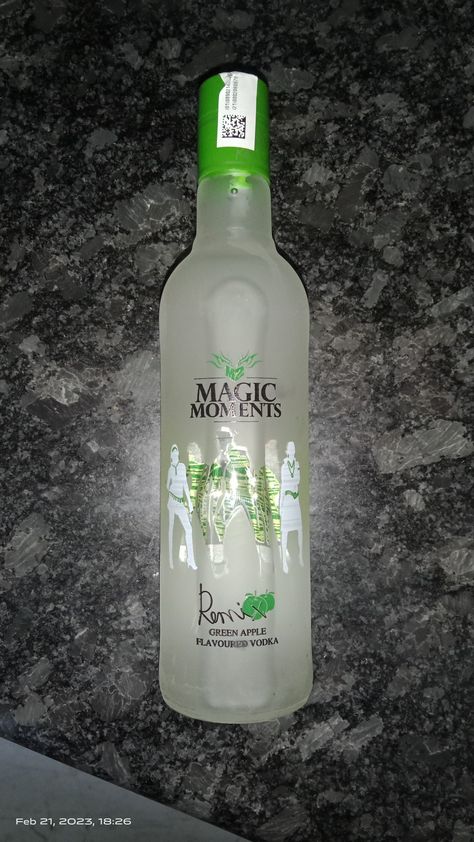 Magic Moments Vodka Bottle Snapchat, Vodka Snapchat Stories, Magic Moments Vodka Snap, Magic Moments Vodka Snapchat Story, Magic Moments Vodka, Alcohol Snap, Breakup Party, Alcoholic Drinks Pictures